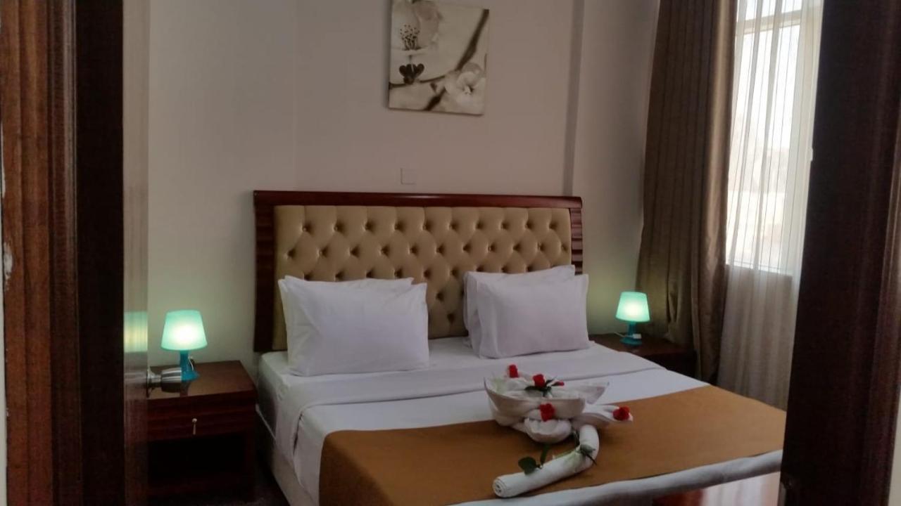 Continental Suite Farwaniya Kuwait City Exteriér fotografie